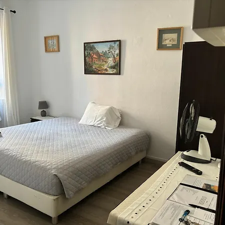 Cc39-q4 Quarto em Acomodações Particulares *