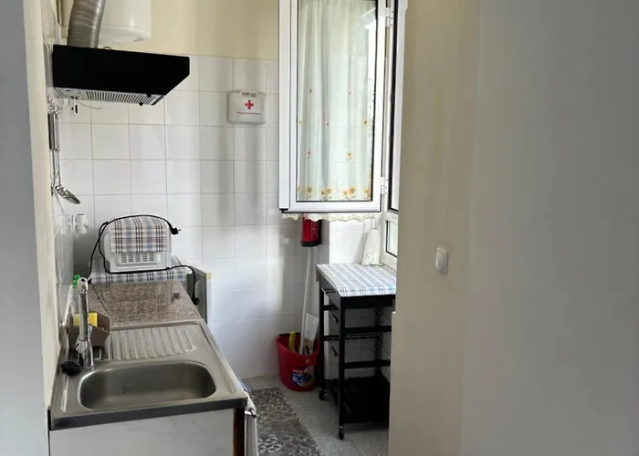 Cc39-q4 Quarto em Acomodações Particulares Funchal (Madeira)